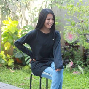 T-Shirt Raglan Wanita 152
