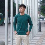 Kaos Polos Lengan Panjang Pria Mavvis