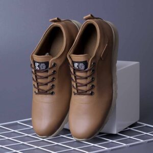 Sepatu Casual Pria Kuzatura 048